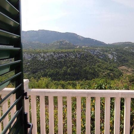 Holiday Home Carevic Gornja Brela エクステリア 写真