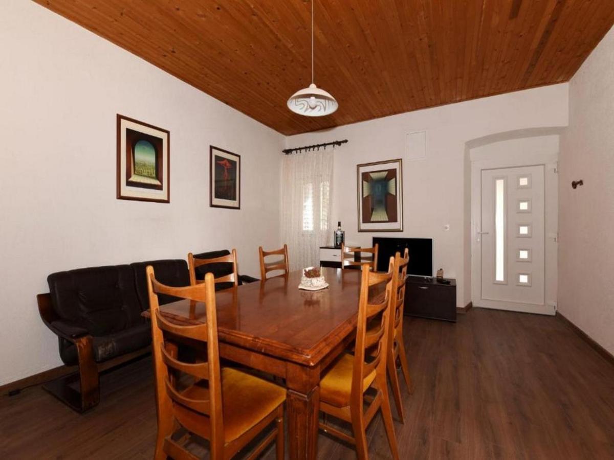 Holiday Home Carevic Gornja Brela エクステリア 写真