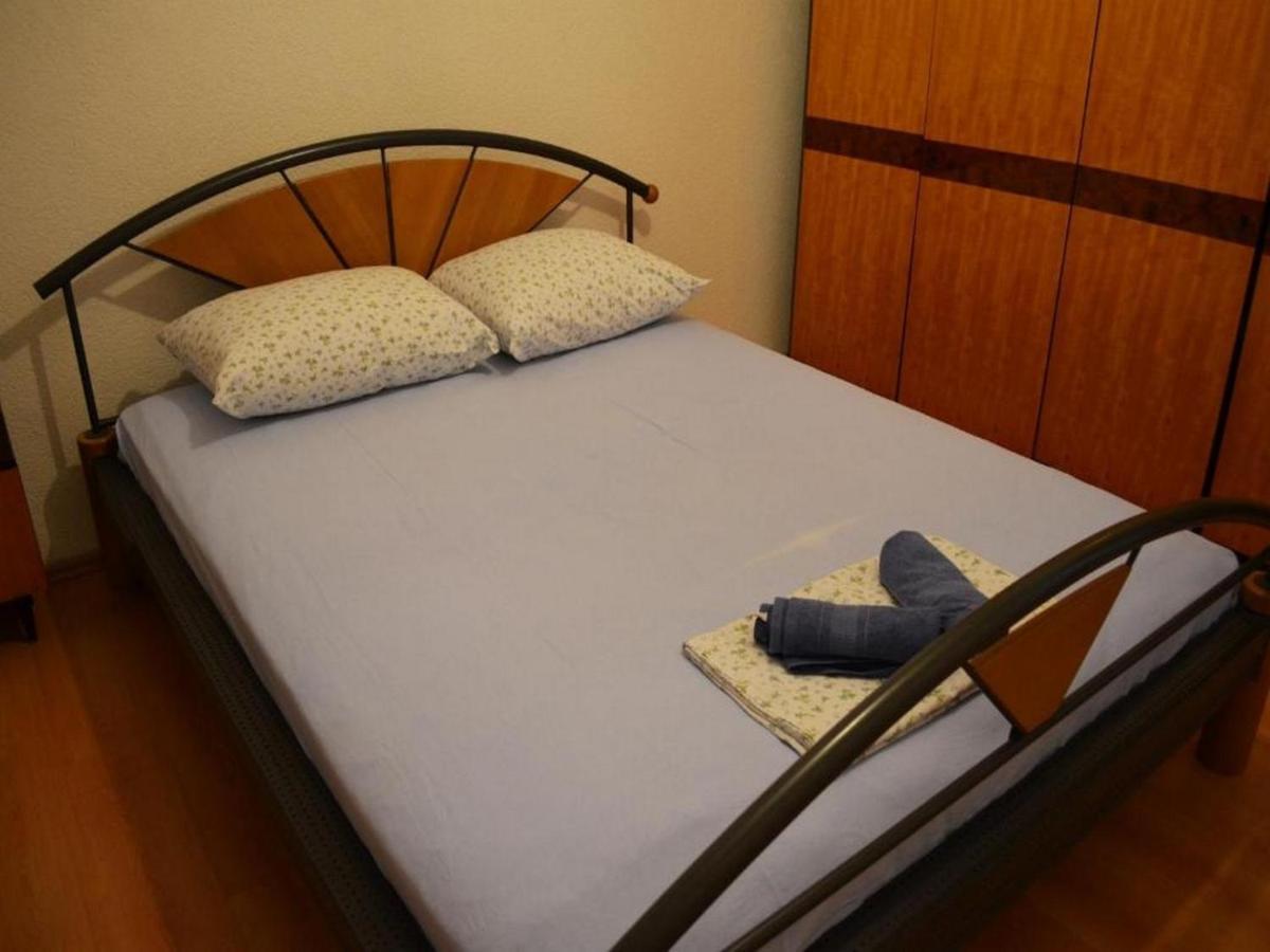 Holiday Home Carevic Gornja Brela エクステリア 写真